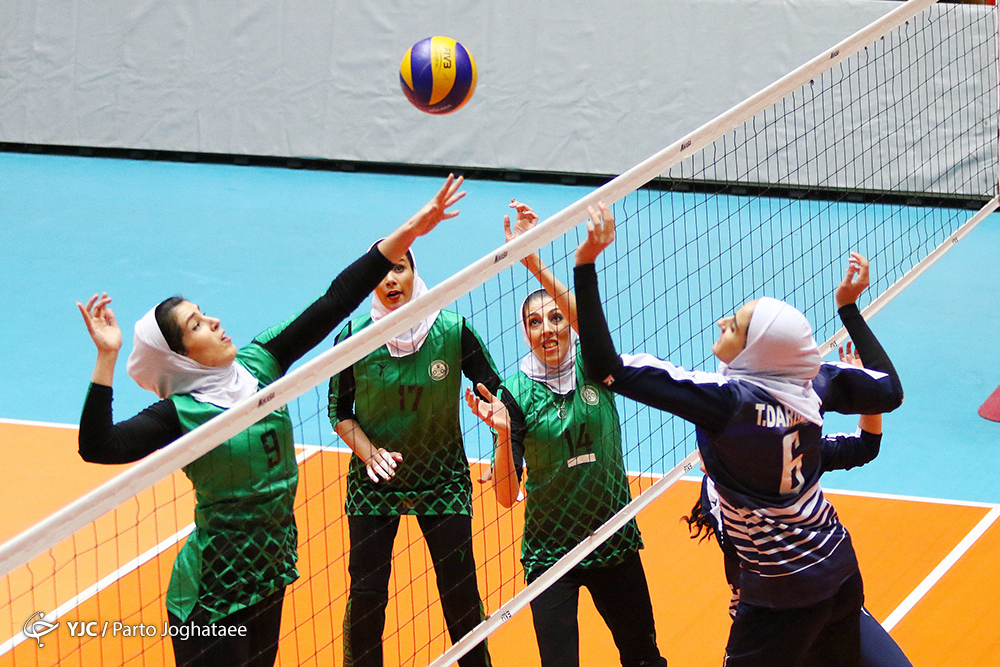 پیروزی میلیمتری پیکان در تهران/ تکلیف قهرمان مشخص نشد