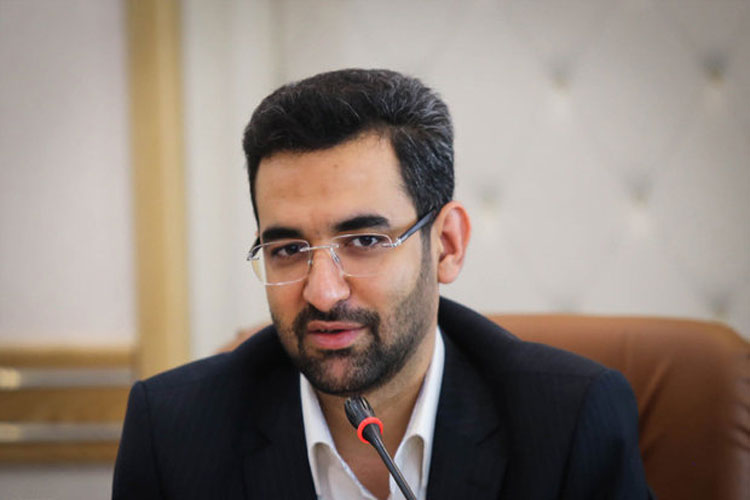 اتفاقات فضای مجازی را نادیده نمی&zwnj;گیریمفیلترینگ جواب نمی&zwnj;دهد/احتمال فیلترینگ برخی شبکه&zwnj;های اجتماعی در کشور