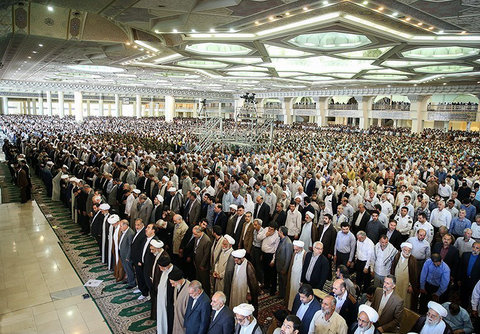 واکنش توئیتری ستاد احیا امر به معروف به خبرخوب حذف نرده&zwnj;های نماز جمعه