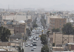 غلظت ذرات غبار در هوای زاهدان به ۴ برابر حد مجاز رسید/کاهش شدید دید در محور‌های مواصلاتی