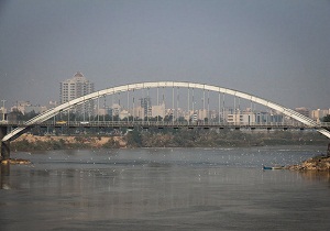 تالاب شادگان از آب کارون سیراب می شود