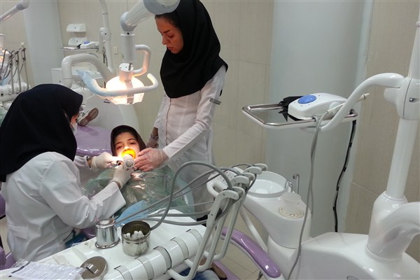 حضور دانشجویان دکترای دندانپزشکی در عرصه و فیلد، اجرایی خواهد شد