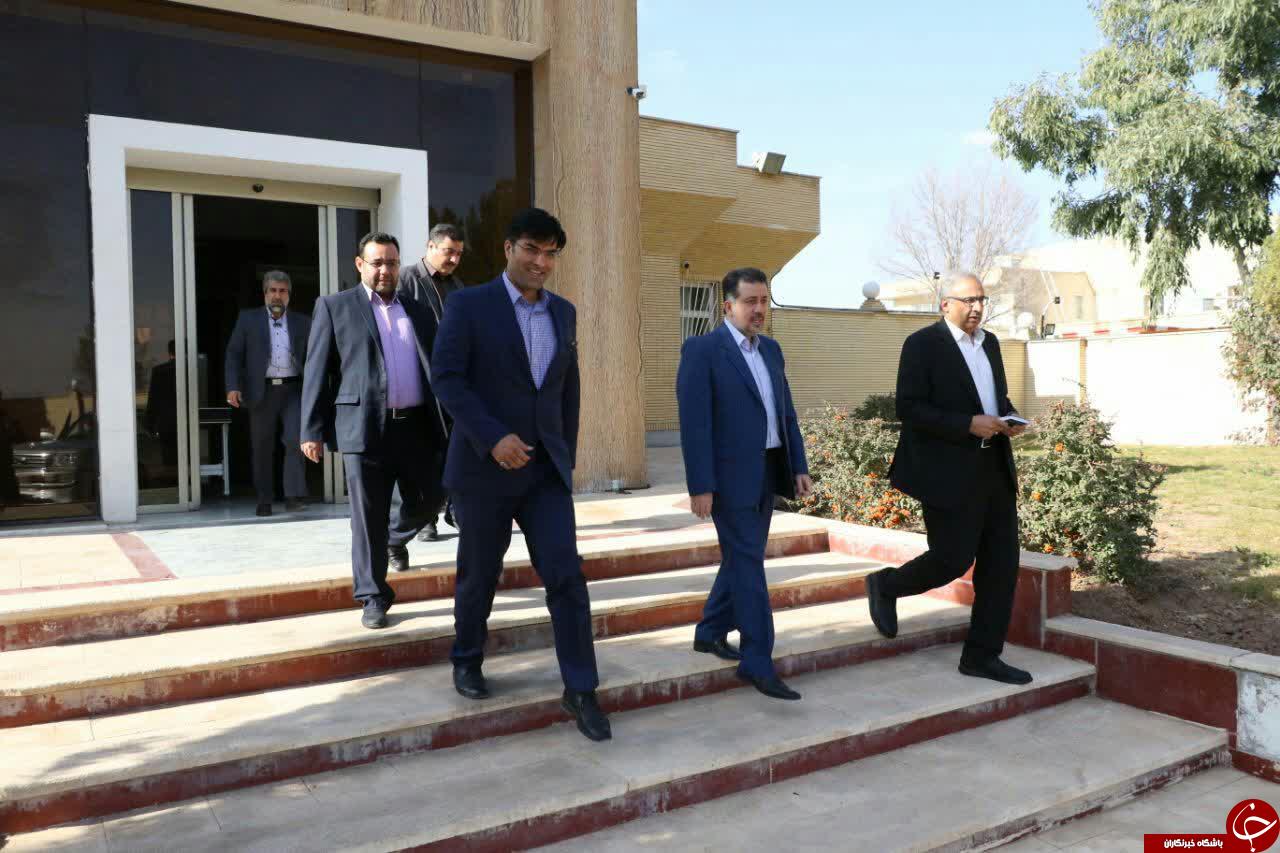 معاون وزیر ورزش وارد کرمان شد