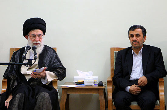 آقا با کار احمدی‌نژاد مخالف بودند +تصویرنوشته