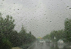 بارش باران و برف در استان قزوین/ وزش باد و کاهش دما تا ۶ درجه