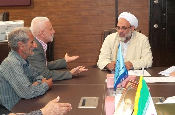 بررسی مطالبات ۶۸ نفر از شهروندان در دیدار با رئیس کل دادگستری هرمزگان