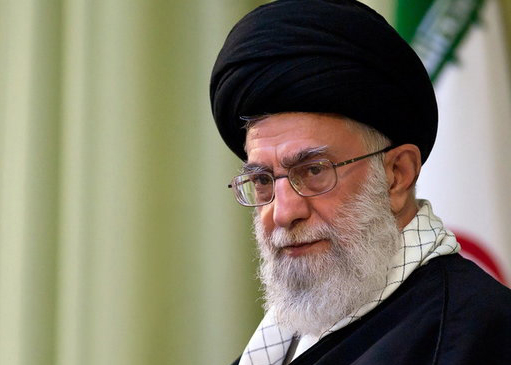 ماجرای مخالفت رهبر انقلاب با تیتر روزنامهای علیه فتنهگران! ماجرای مخالفت رهبر انقلاب با تیتر روزنامهای علیه فتنهگران!