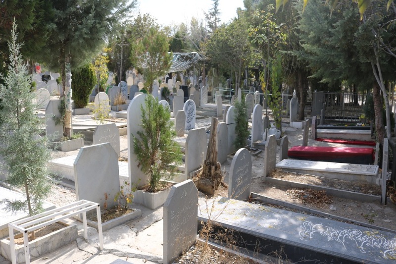 خاکسپاری ۸۷۷ میت در آرامستان بهشت محمدی سنندج