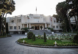 روز پرحاشیه دولت در دورهمی زمستانی خبرنگاران و مسئولان + فیلم