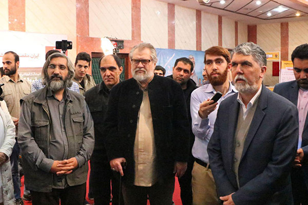 بازدید سرزده وزیر ارشاد از جشنواره مردمی فیلم &laquo;عمار&raquo;