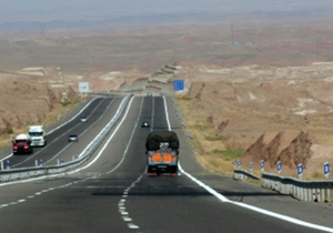 افزایش ۲۵ درصدی حمل و نقل کالا در لارستان
