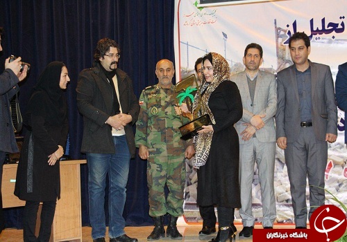 تجلیل از کمکیاران زلزله در کرمانشاه +تصویر