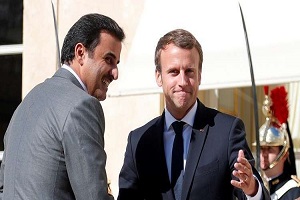 فیگارو: مکرون از دریافت هدایای گرانبهای امیر قطر خودداری کرد