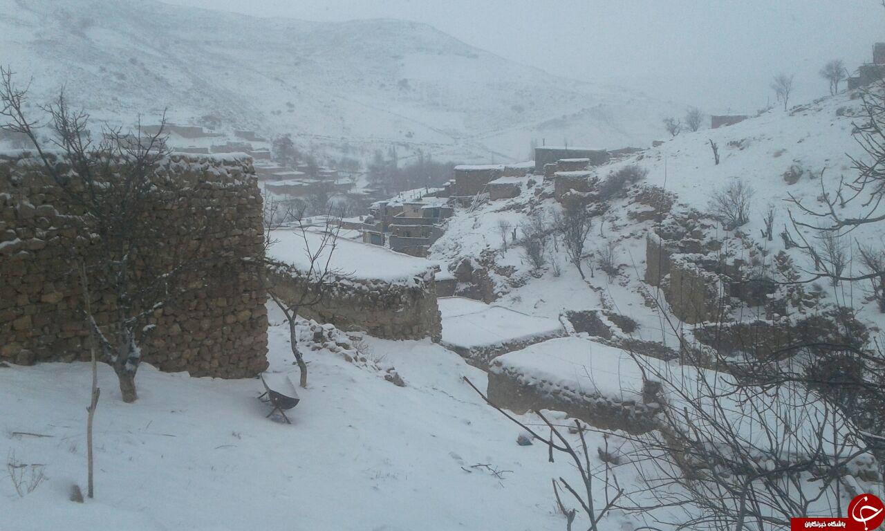 برف، روستای کلاته سهراب را سفیدپوش کرد