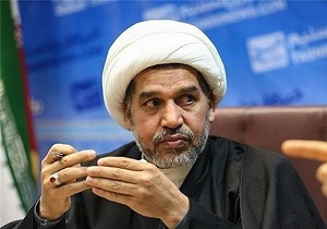 انقلاب اسلامی نعمت بزرگی است که باید برای آن هزینه کرد
