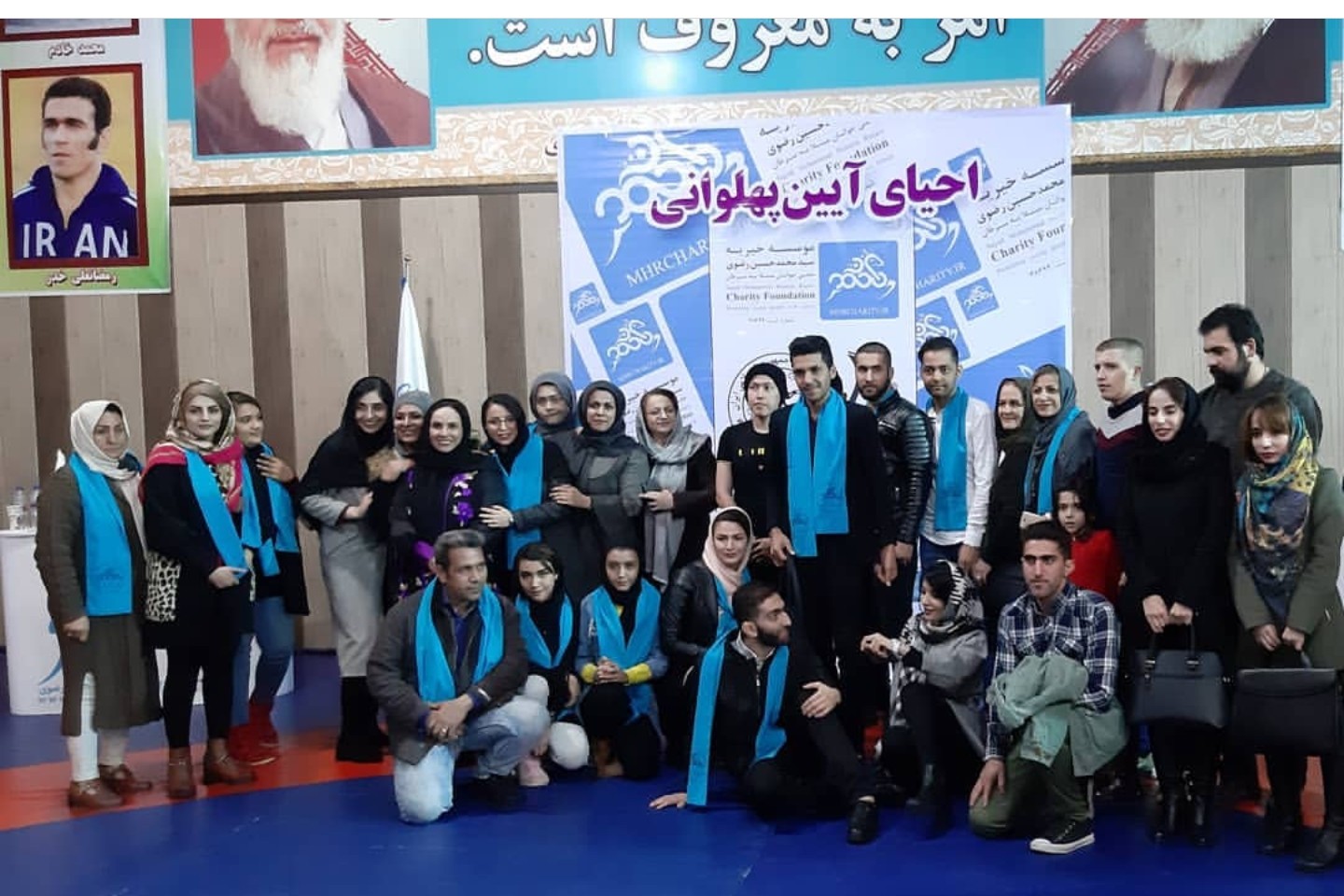هادی: حمایت از بیماران وظیفه انسانی است/ حسین خانی: مبارزه با سرطان کمتر از قهرمانی نیست