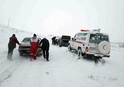 امداد رسانی به ۷۵ در راه مانده برف و کولاک گلستان