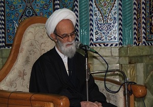 ماندگاری ایمان واعتقاد مردم از برکات حوزه های علمیه است