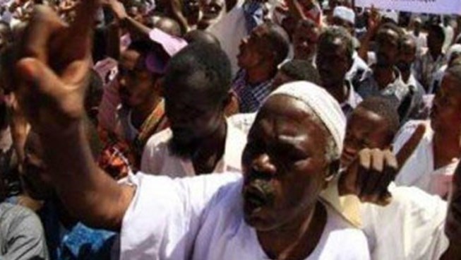 شایعه احتمال کودتای نظامی در سودان / انهدام یک گروه داعشی در مغرب