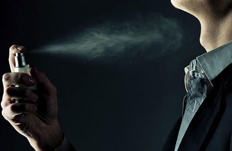چگونه بوی عطرتان همه جا را بردارد؟
