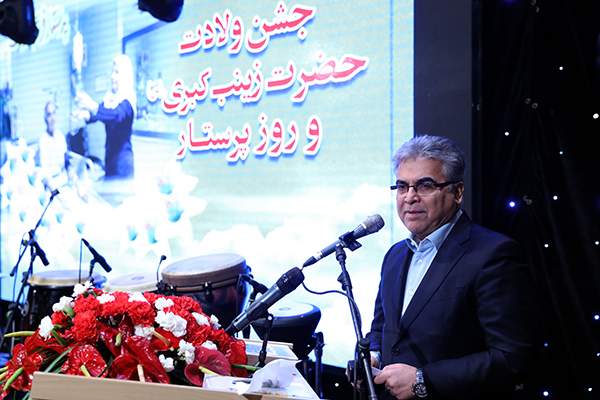 تعرفه گذاری خدمات پرستاری و کاهش شکاف درآمد بین پزشکان و پرستاران دنبال می&zwnj;شود
