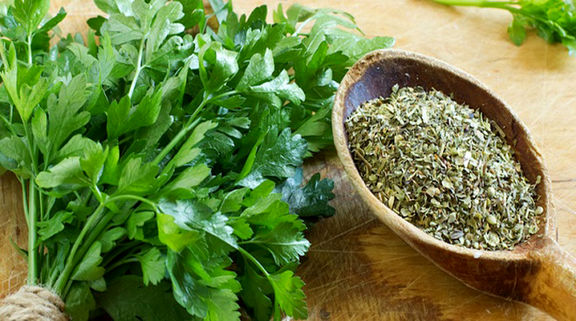 انواع سبزی خشک در بازار چند؟