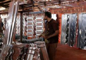 الزام صنوف آلاینده به خروج از داخل شهر تا ۷ روز دیگر در مهاباد