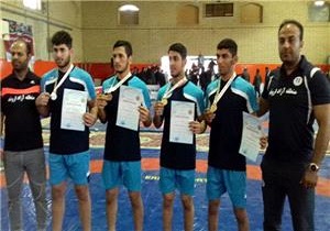 سه عنوان اولی و يک عنوان دومی سهم کشتی گيران آبادان در مسابقات کشتی آزاد
