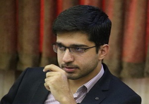 آزاد معلم به عنوان مشاور جوان استاندار منصوب شد