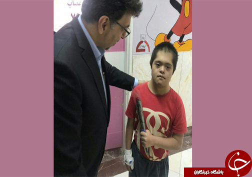ابتکار عمل جالب بیمار برای تبریک روز پرستار+ عکس