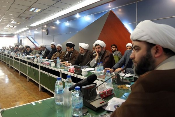 اجتناب از پراکندگی در حوزه تبلیغ/ جدیت دراجرای برنامه&zwnj;های انقلابی