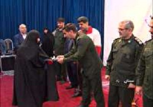 تجلیل از همسران جانبازان و پرستاران بسیجی در سمنان