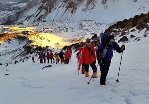 برگزاری کلاس آموزشی جستجو در کوهستان به میزبانی بیرجند
