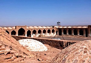 امکان واگذاری کاروانسرای دیرگچین وجود ندارد/رونق گردشگری درقم با واگذاری بناهای تاریخی به بخش خصوصی