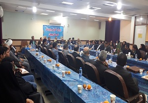 تجلیل از ۲۵ فرهنگی و دانش آموز حائز رتبه برتر
