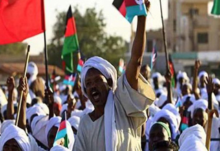 آیا سیاست مشت امنیتی حکومت سودان در سرکوب انقلابیون موفق خواهد بود؟