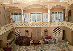 اختصاص تسهیلات به متقاضیان ساخت اقامتگاه بوم گردی در فارس