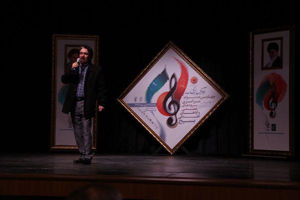 آیت&zwnj;الله میرعمادی: سرود&zwnj;های انقلاب وجه عرفانی داشتند/ هنر در اختیار دین و مردم باشد