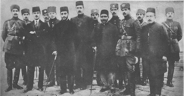 بزرگترین خطای رضاخان و محمد&zwnj;رضا پهلوی چه بود؟