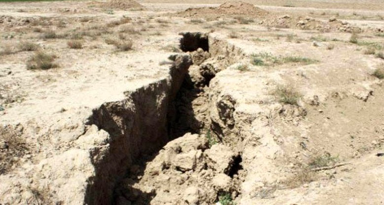 کاشمر؛ رتبه اول نشست زمین در کشور