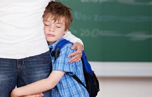 راهکارهایی ساده برای رفع وابستگی کودک به والدین