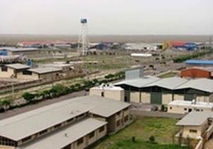 وجود ۱۵ هزار کارگر در زرقان، ظرفیت مهمی در این بخش است