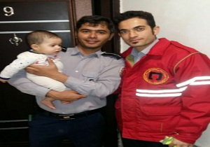 بی دقتی مادر خانواده و محبوس شدن کودک ۵ ماهه در منزل