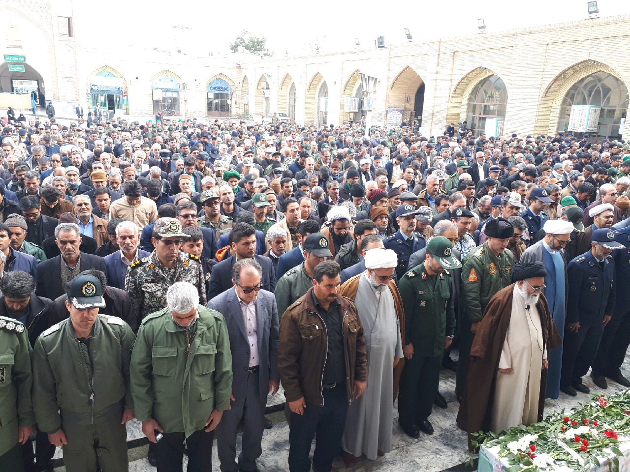 پیکر شهید حادثه هواپیمای ارتش در نیشابور تشییع شد