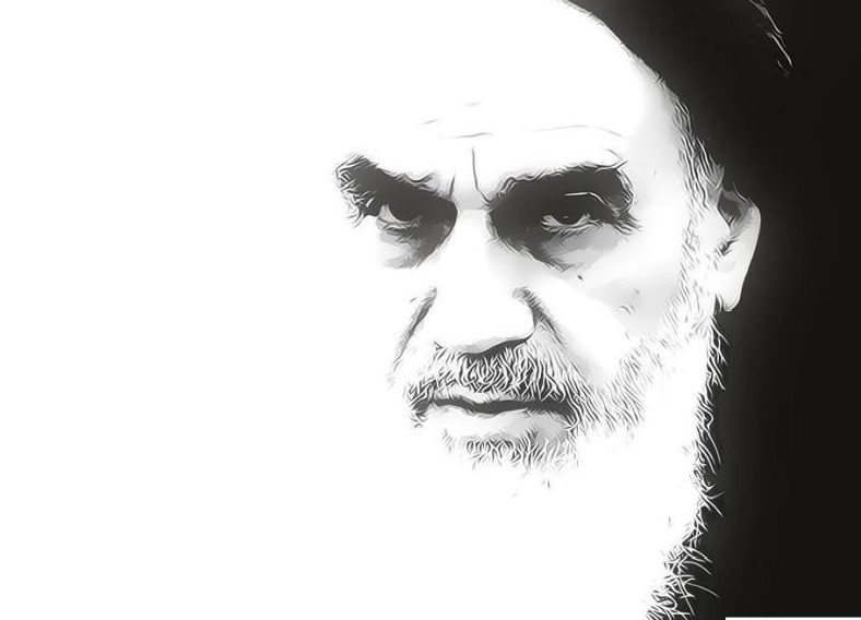خداوند به وسیله امام خمینی (ره) ابهت شاه را از او گرفت +فیلم