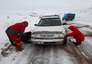 رهاسازی ۲۲ خودرو در جاده‌های استان آذربایجان غربی