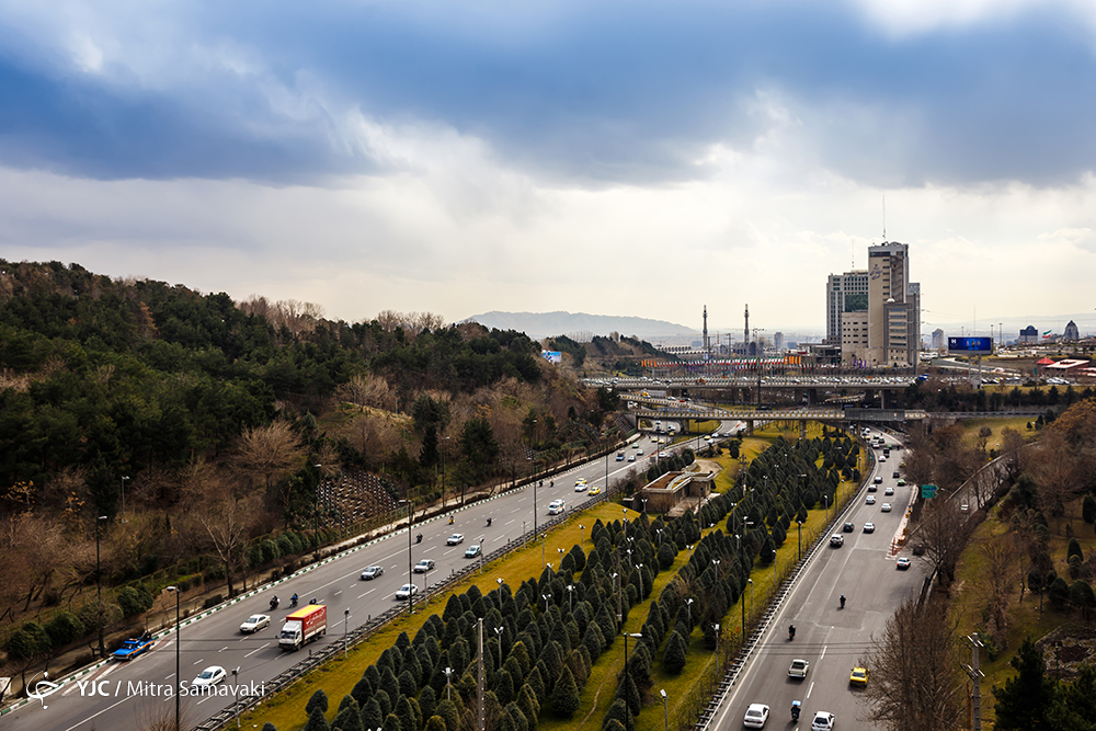 برای نفس کشیدن تنها باید دعا کرد/ وقتی مسئولان پشت باد و باران پنهان می‌شوند