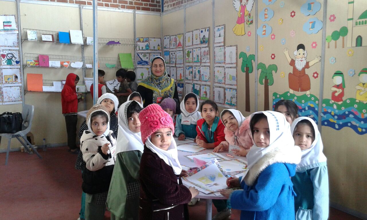 کودکانمان را با دنیای زیبای رنگ‌ها بیشتر آشنا کنیم