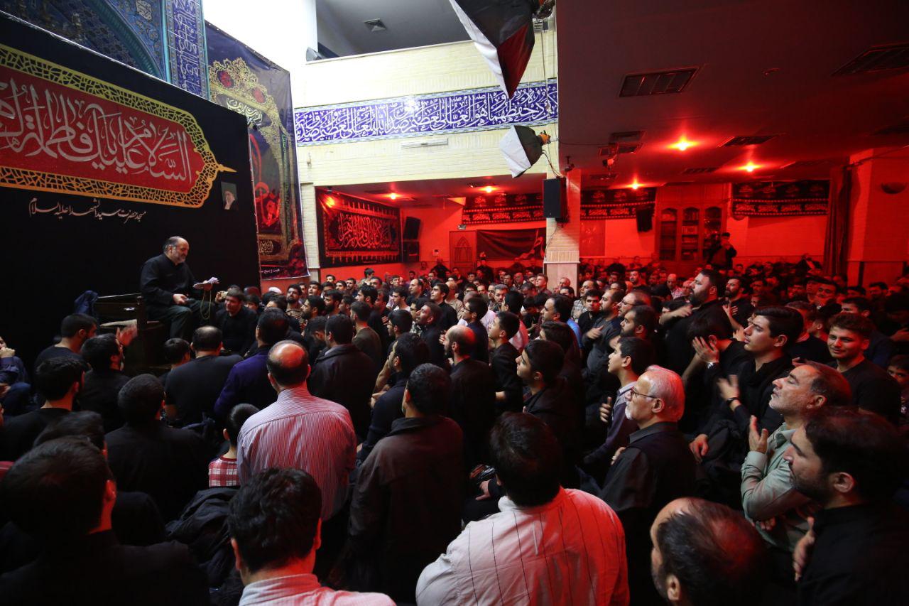 گزارش تصویری از سخنرانی حجت الاسلام پناهیان در فاطمیه اول