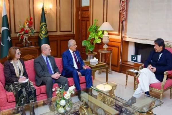 &laquo;خلیلزاد&raquo; با نخست وزیر پاکستان دیدار کرد